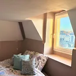 Daire Le Fouquet - T3 Duplex Panorama D'exception Sur La Mayenne *
