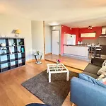 Daire Le Fouquet - T3 Duplex Panorama D'exception Sur La Mayenne *