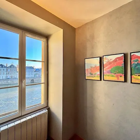 Le Fouquet - T3 Duplex Panorama D'exception Sur La Mayenne * Λαβάλ