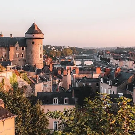 Le Fouquet - T3 Duplex Panorama D'exception Sur La Mayenne Daire Laval (Mayenne)